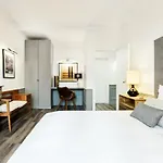 Livinparis - Luxury 3 & Ac 4 Bedrooms Montmartre I