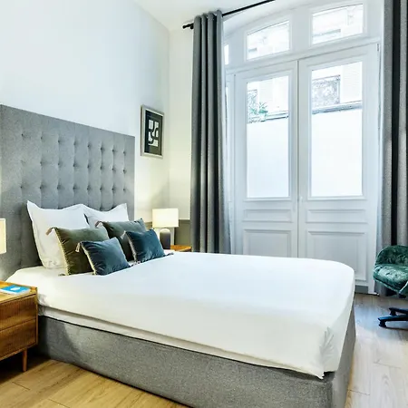 Appartamento Livinparis - Luxury 3 & Ac 4 Bedrooms Montmartre I *
