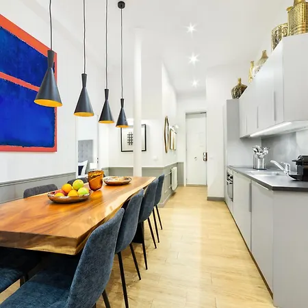 Livinparis - Luxury 3 & Ac 4 Bedrooms Montmartre I Apartment