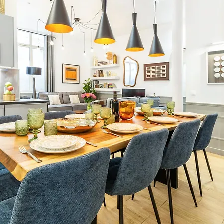 Livinparis - Luxury 3 & Ac 4 Bedrooms Montmartre I Apartment *